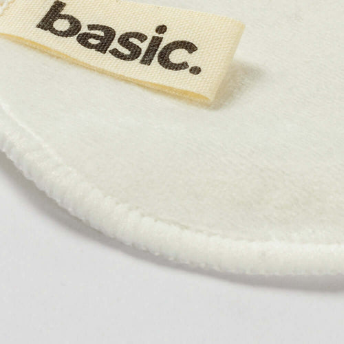 lingette démaquillante Bénéficiez d'un démaquillage délicat grâce à l'association de textures terry cloth et velvet (velours), assurant une élimination efficace du maquillage. Adaptées à tous les types de peau.