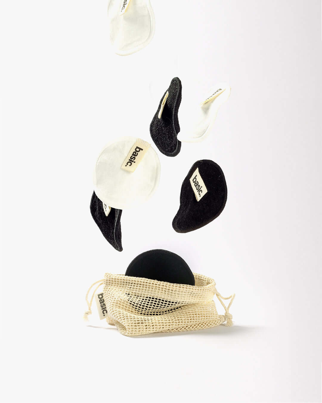 Pack of bamboo make-up remover wipes