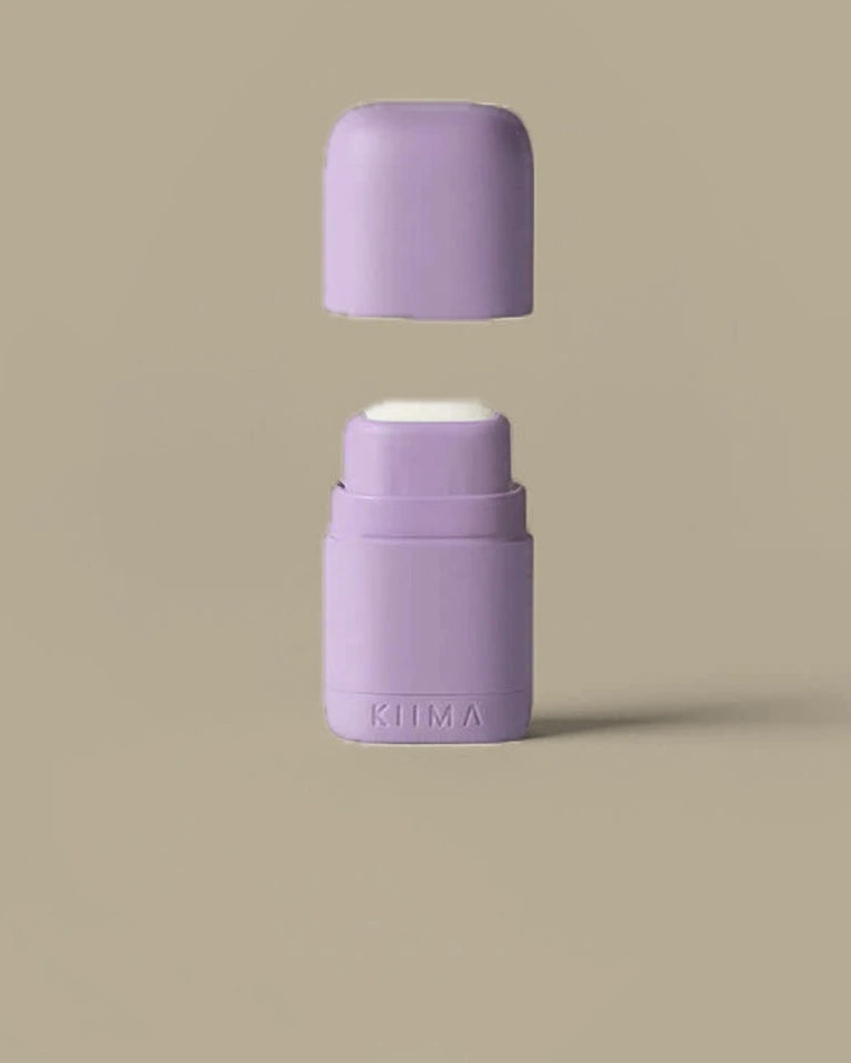 Visual of refillable lip balm applicator KIIMA